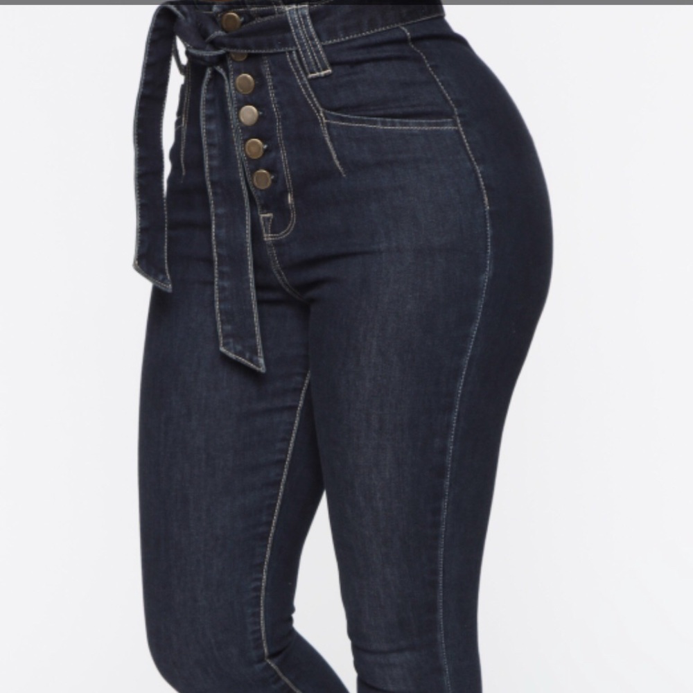 Can’t Tie Me Down High Rise Jeans-Dark Denim
